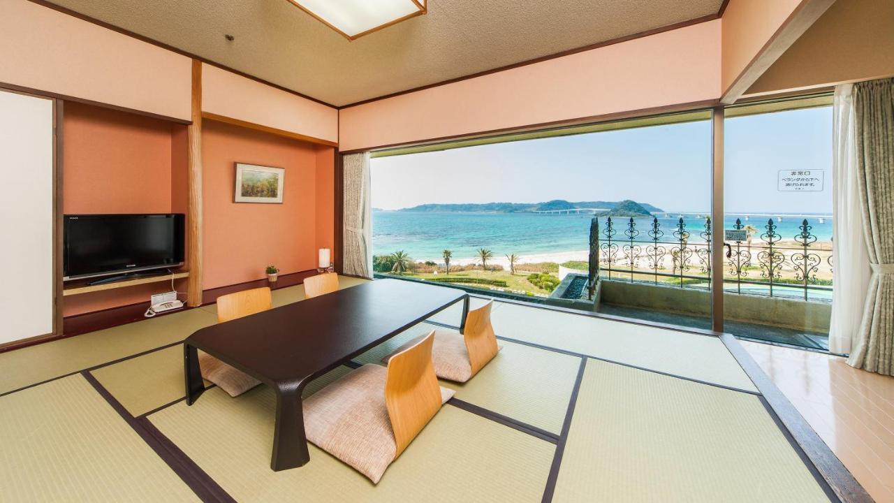 Hotel Nishinagato Resort Takibe Esterno foto